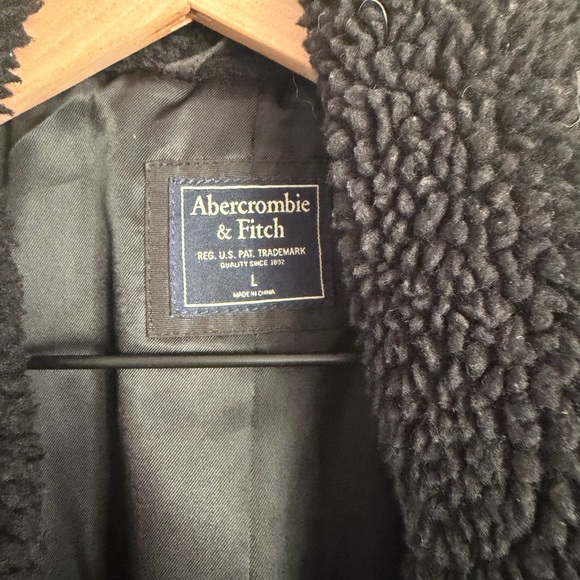 Abercrombie & Fitch black Sherpa Jacket - Picture 4 of 4